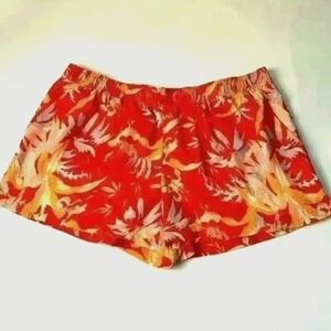 Columbia Women's Shorts Size XL Red Floral Athletic Running Summer Active